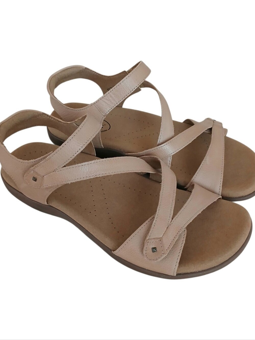 TAOS Big Time Studded Leather Strappy Sandals Women's 9 WIDE Tan Outdoor Comfort